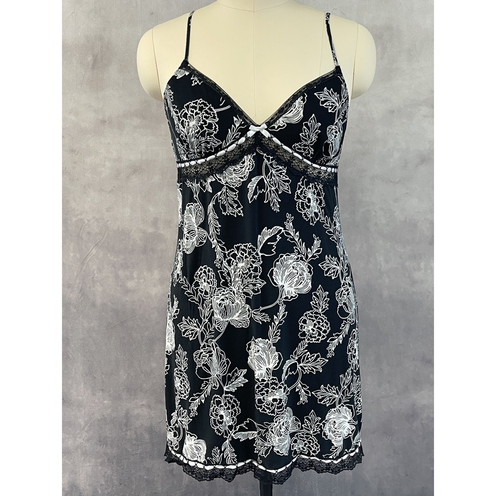 Studio Donatella Slip Dress Chemise Womens Size L Floral Stretch Indie Y2K Femme